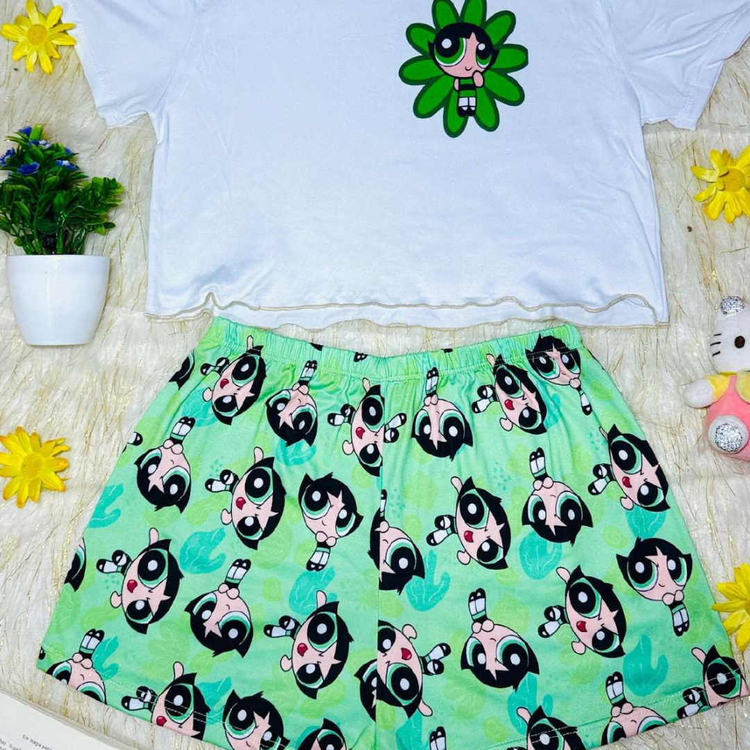 Pijama DreamLuxe™ – Conjunto Crop Top + Short para Dormir con Estilo