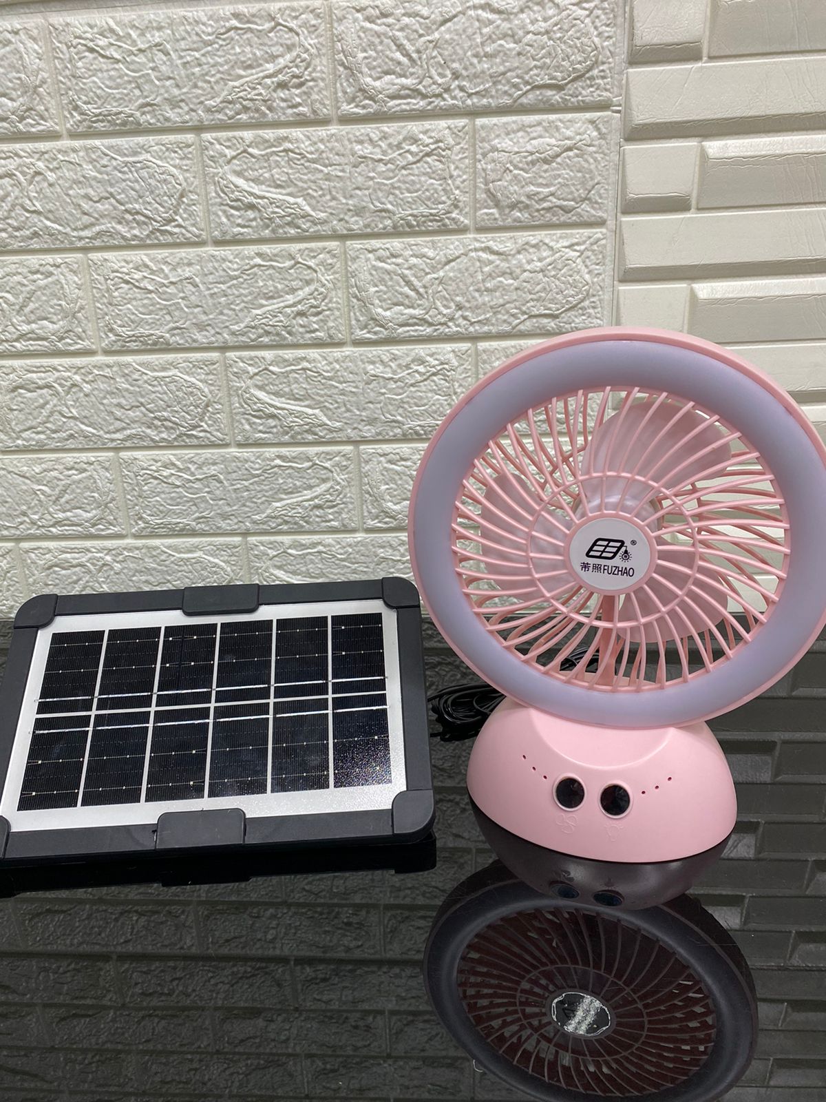 VENTILADOR SOLAR DE MESA