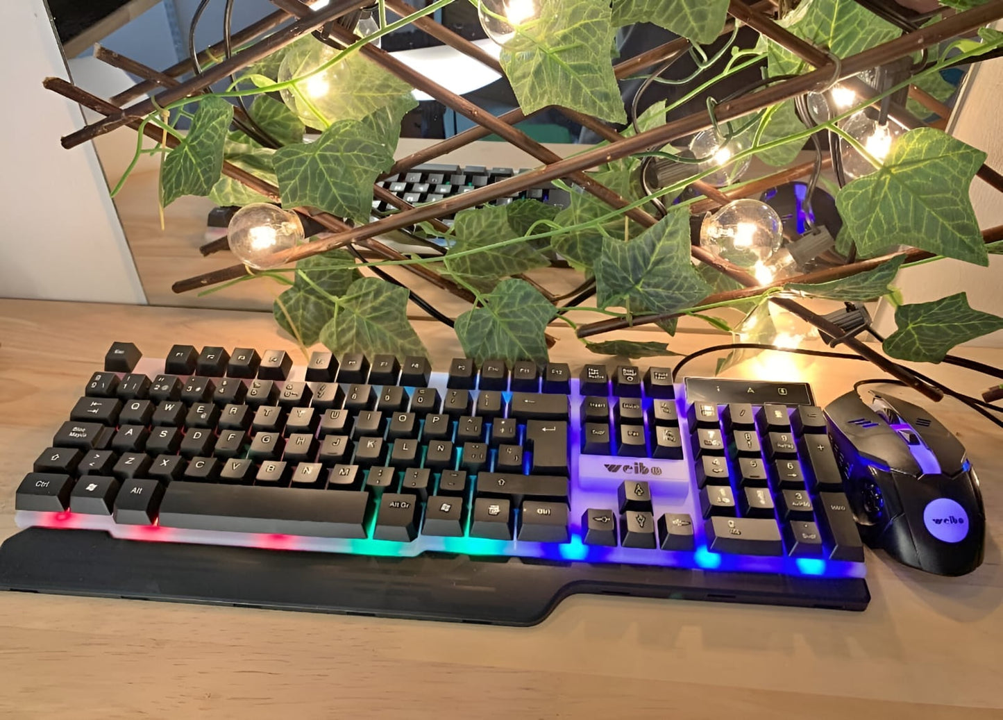 FireStrike Combo™ – Teclado y Mouse Gamer Luminoso RGB