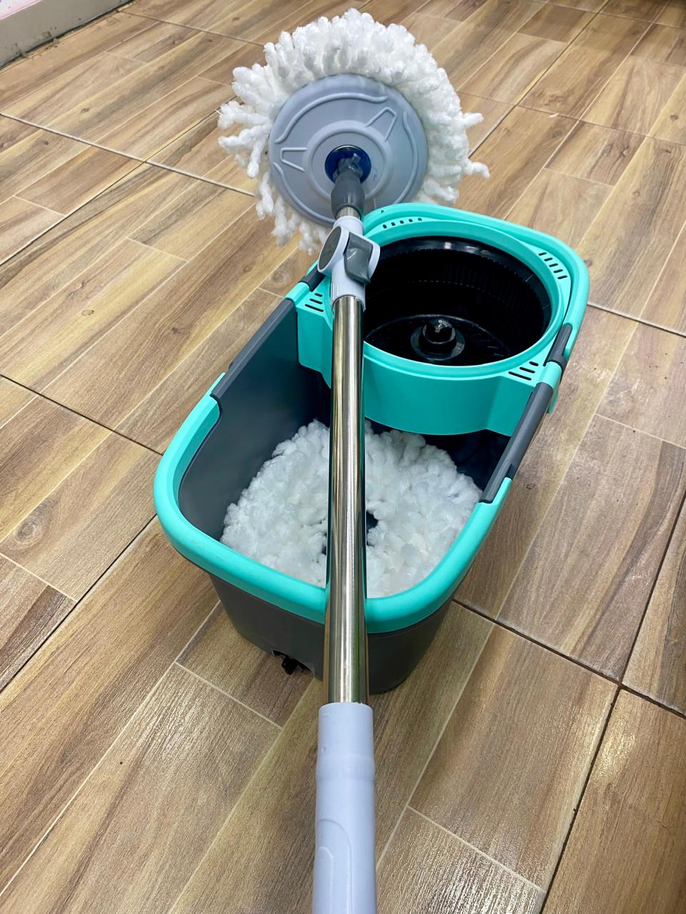 TwistClean™ – Trapero Giratorio de Alta Eficiencia