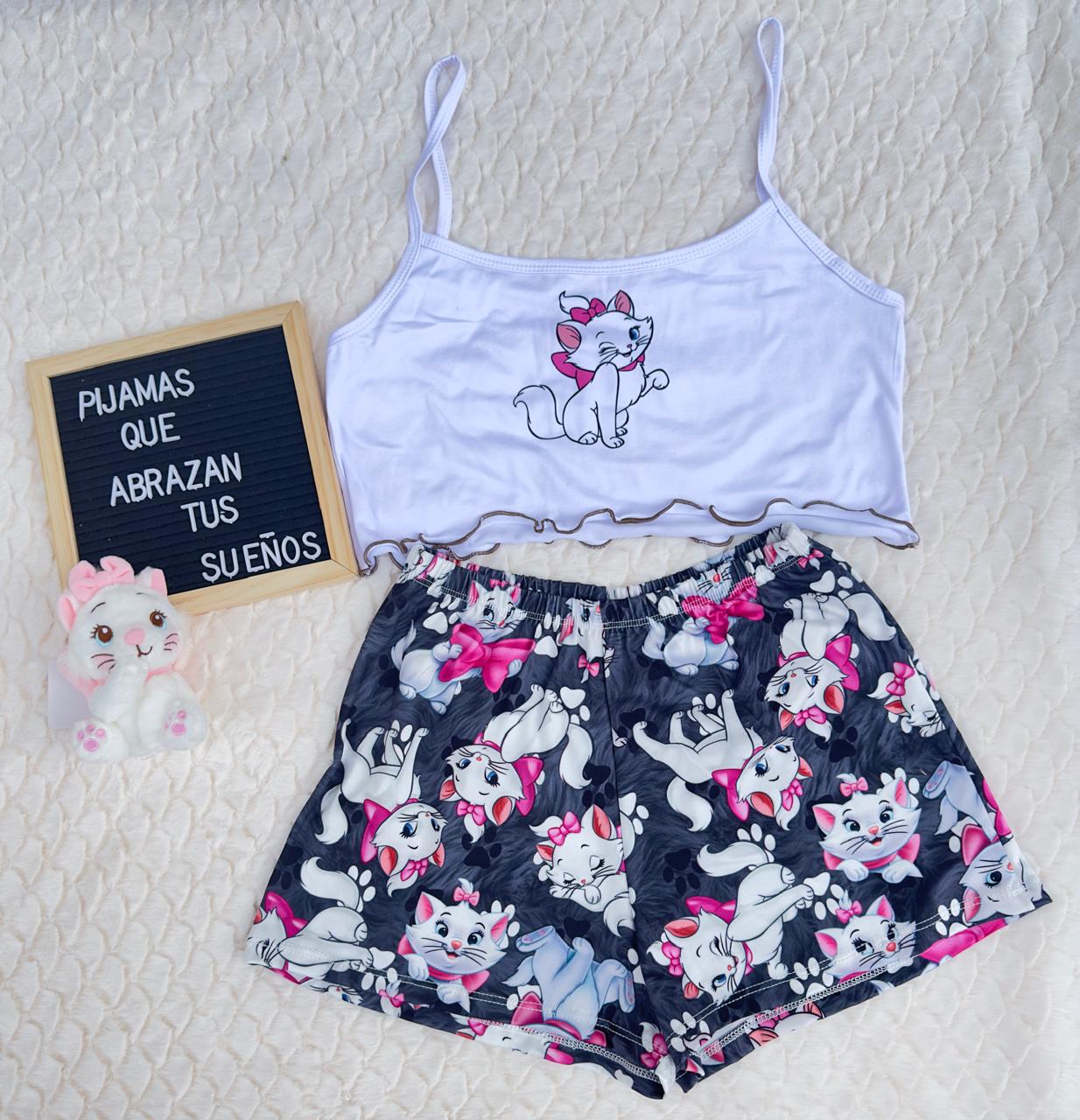 Pijama CozyTop™ – Conjunto de Top y Short para Dormir con Estilo